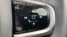 Volvo XC60 2.0 B5P Plus Dark 5dr AWD Geartronic Petrol Estate